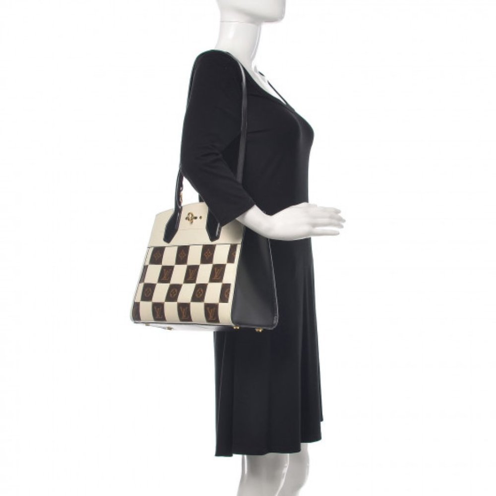 āSOLDāLOUIS VUITTON Damier Tressage Steamer MM bag - Picture 2 of 14